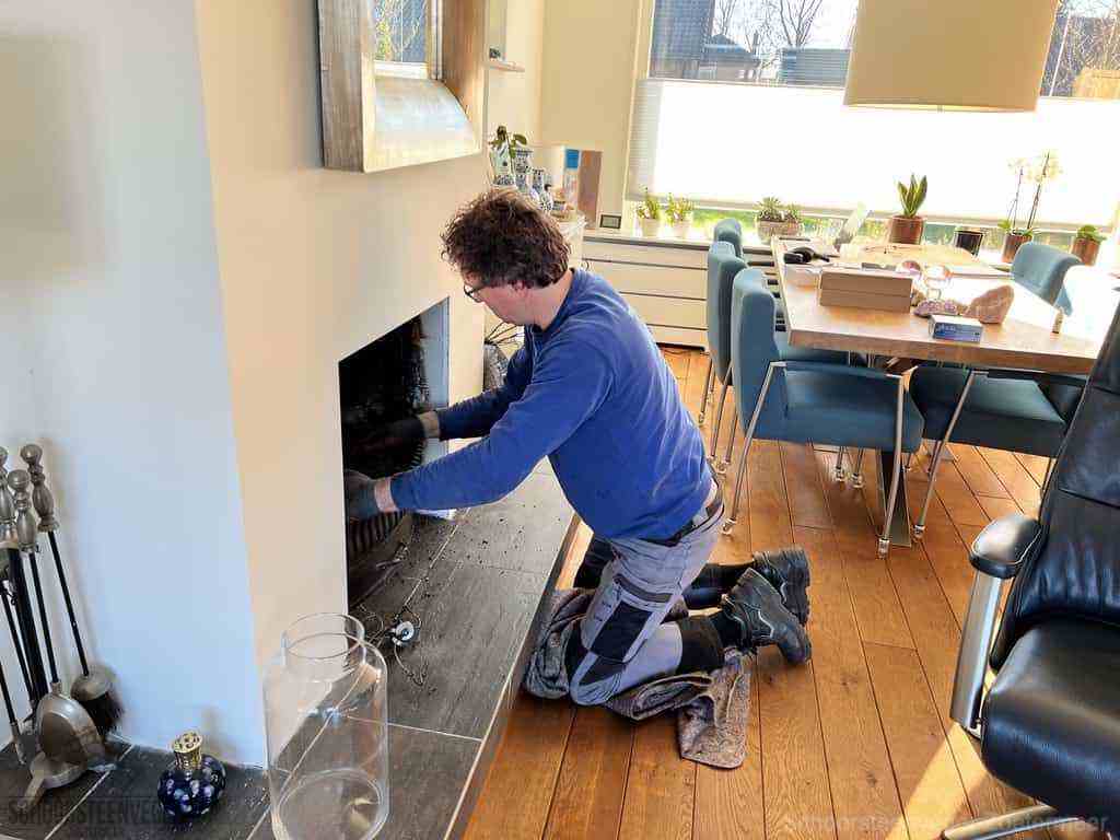 Schouwveger Zoetermeer kleed schoorsteenreiniger Schouwveger Zoetermeer kleed schoorsteenreiniger